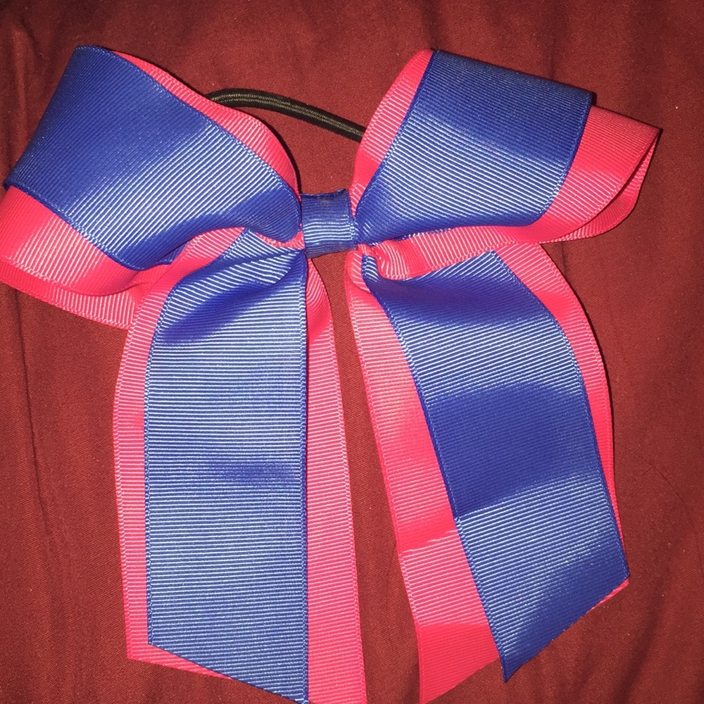 cheer bow